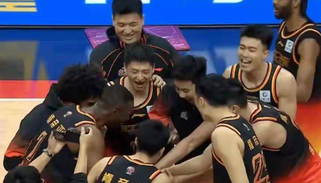 乐鱼网页版- 广东男篮今晚cba直播 
