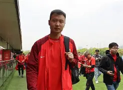 乐鱼官方网址-关于这也行？窗口期上海海港备战西甲NBA常规赛冲刺阶段刷纪录，金州勇士赛后回应争议的信息